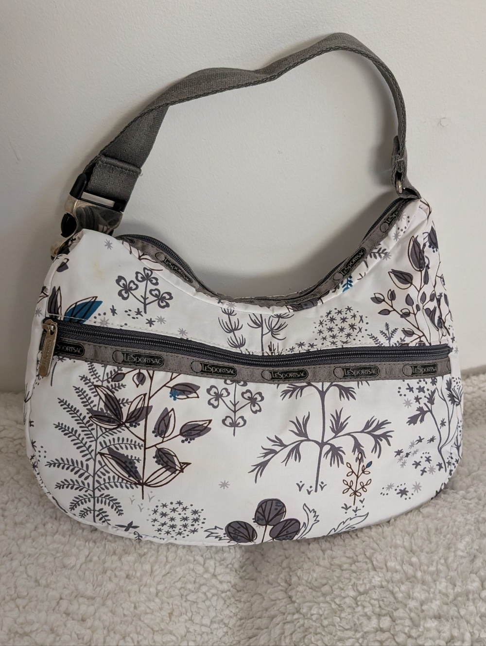 LeSportsac Shoulder Bag